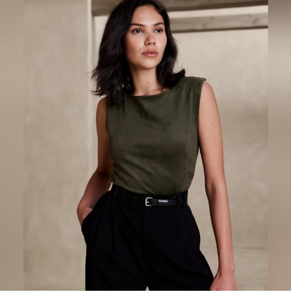 Vegan Suede Knit Top Olive
